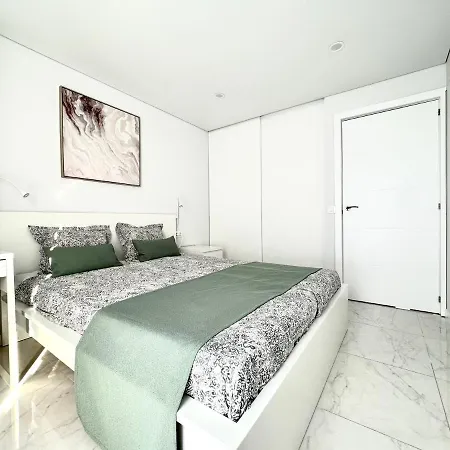 Apartment Vinas *